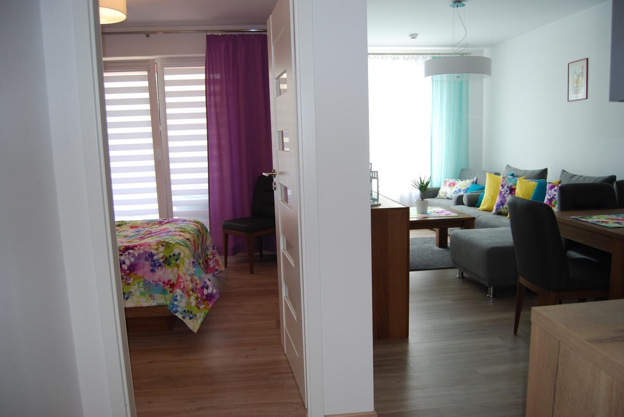 Spring & Summer Polanki Park Apartment
